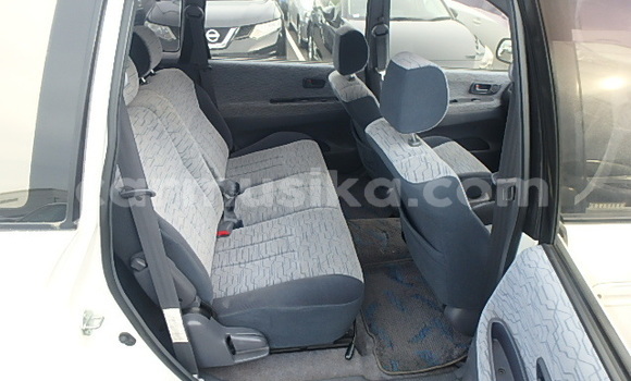 Buy Used Toyota Ipsum White Car in Beitbridge in Matabeleland South Buy Used Toyota Ipsum White Car in Beitbridge in Matabeleland South