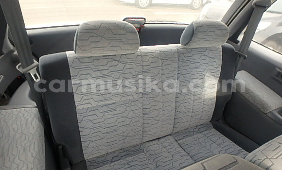 Buy Used Toyota Ipsum White Car in Beitbridge in Matabeleland South Buy Used Toyota Ipsum White Car in Beitbridge in Matabeleland South