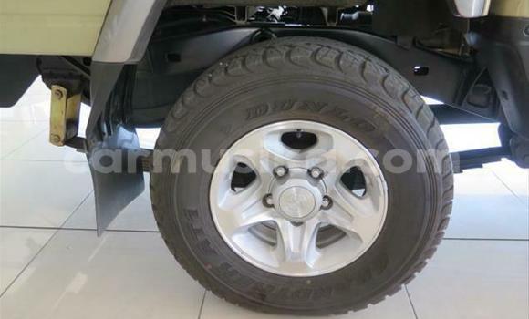 Acheter Occasion Voiture Toyota Land Cruiser Marron à Beitbridge, Matabeleland South Acheter Occasion Voiture Toyota Land Cruiser Marron à Beitbridge, Matabeleland South