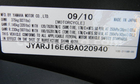 Nunua Ilio tumika Yamaha Aerox Bluu Bike ndani ya Beitbridge nchini Matabeleland Kusini Nunua Ilio tumika Yamaha Aerox Bluu Bike ndani ya Beitbridge nchini Matabeleland Kusini