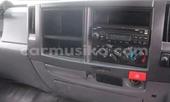 Acheter Occasion Utilitaire Isuzu FTR 850 Blanc à Beitbridge, Matabeleland South Acheter Occasion Utilitaire Isuzu FTR 850 Blanc à Beitbridge, Matabeleland South