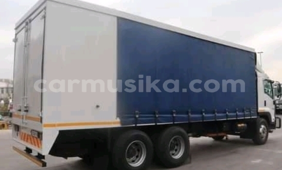 Acheter Occasion Utilitaire Isuzu FTR 850 Blanc à Beitbridge, Matabeleland South Acheter Occasion Utilitaire Isuzu FTR 850 Blanc à Beitbridge, Matabeleland South