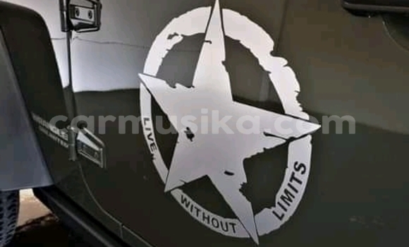 Buy Used Jeep Commander Green Car in Beitbridge in Matabeleland South Buy Used Jeep Commander Green Car in Beitbridge in Matabeleland South