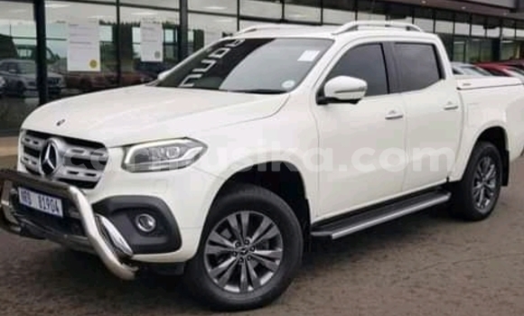 Nunua Ilio tumika Mercedes-Benz GLC 250D Nyeupe Gari ndani ya Beitbridge nchini Matabeleland Kusini