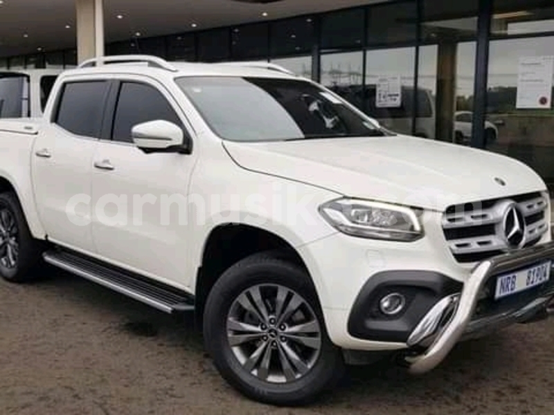 Big with watermark mercedes benz glc 250d matabeleland south beitbridge 27573