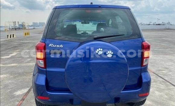 Acheter Occasion Voiture Toyota Rush Bleu à Beitbridge, Matabeleland South Acheter Occasion Voiture Toyota Rush Bleu à Beitbridge, Matabeleland South