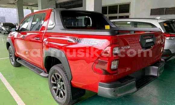 Buy Used Toyota Hilux Red Car in Beitbridge in Matabeleland South Buy Used Toyota Hilux Red Car in Beitbridge in Matabeleland South