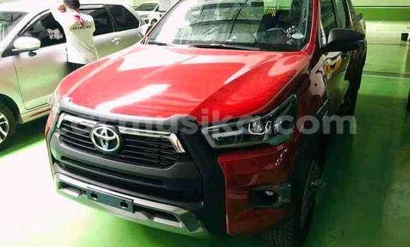 Buy Used Toyota Hilux Red Car in Beitbridge in Matabeleland South Buy Used Toyota Hilux Red Car in Beitbridge in Matabeleland South