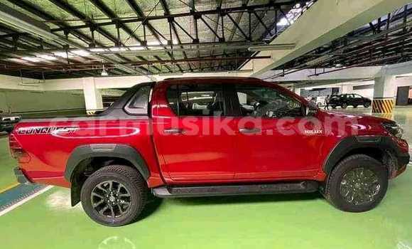 Buy Used Toyota Hilux Red Car in Beitbridge in Matabeleland South Buy Used Toyota Hilux Red Car in Beitbridge in Matabeleland South