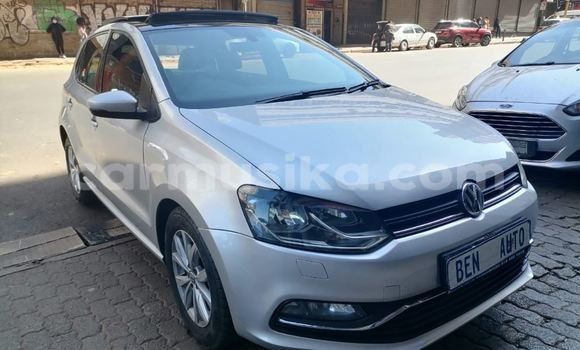 Nunua Ilio tumika Volkswagen Polo Fedha Gari ndani ya Beitbridge nchini Matabeleland Kusini Nunua Ilio tumika Volkswagen Polo Fedha Gari ndani ya Beitbridge nchini Matabeleland Kusini