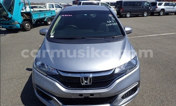 Buy Used Honda Fit Silver Car in Beitbridge in Matabeleland South Buy Used Honda Fit Silver Car in Beitbridge in Matabeleland South