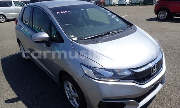 Buy Used Honda Fit Silver Car in Beitbridge in Matabeleland South Buy Used Honda Fit Silver Car in Beitbridge in Matabeleland South