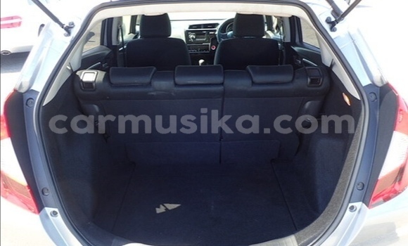 Buy Used Honda Fit Silver Car in Beitbridge in Matabeleland South Buy Used Honda Fit Silver Car in Beitbridge in Matabeleland South