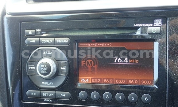 Buy Used Honda Fit Silver Car in Beitbridge in Matabeleland South Buy Used Honda Fit Silver Car in Beitbridge in Matabeleland South