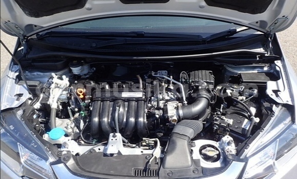 Buy Used Honda Fit Silver Car in Beitbridge in Matabeleland South Buy Used Honda Fit Silver Car in Beitbridge in Matabeleland South