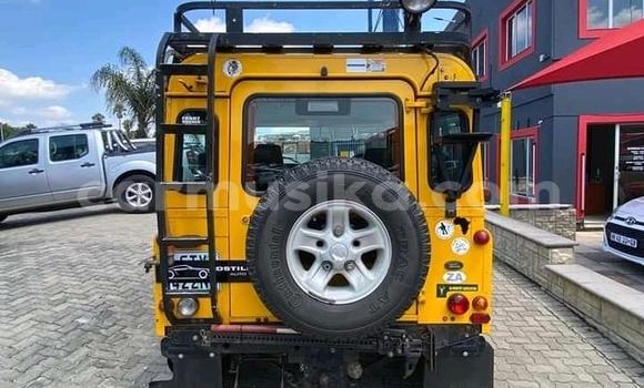 Buy Used Land Rover Defender Other Car in Beitbridge in Matabeleland South Buy Used Land Rover Defender Other Car in Beitbridge in Matabeleland South