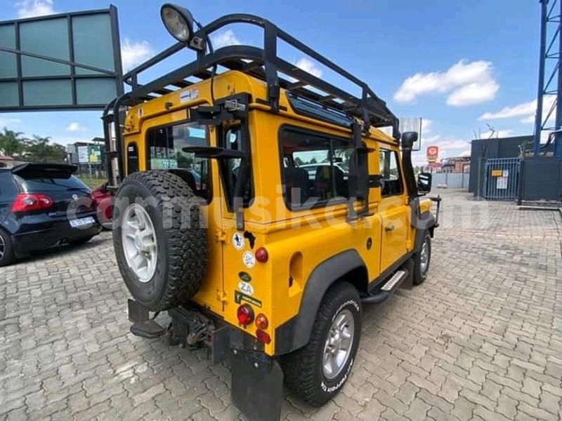 Big with watermark land rover defender matabeleland south beitbridge 27608