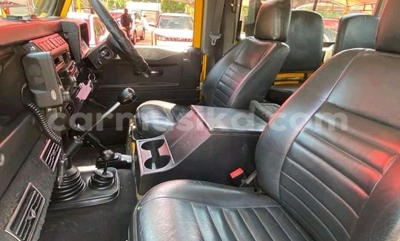 Buy Used Land Rover Defender Other Car in Beitbridge in Matabeleland South Buy Used Land Rover Defender Other Car in Beitbridge in Matabeleland South