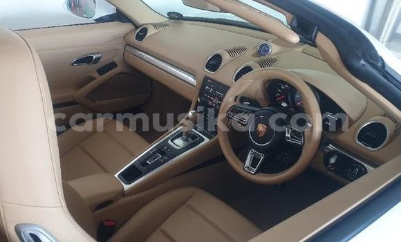 Buy Used Porsche Cayenne White Car in Harare in Harare Buy Used Porsche Cayenne White Car in Harare in Harare