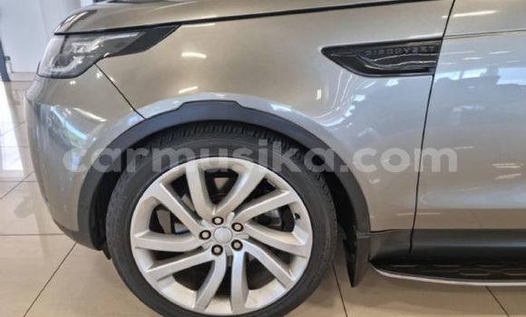 Buy Used Land Rover Discovery Silver Car in Belvedere in Harare Buy Used Land Rover Discovery Silver Car in Belvedere in Harare
