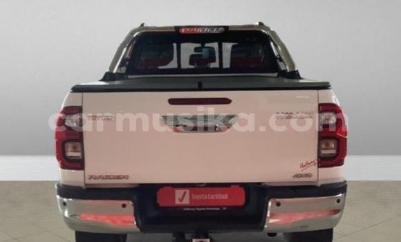 Nunua Ilio tumika Toyota Hilux Nyeupe Gari ndani ya Harare nchini Harare Nunua Ilio tumika Toyota Hilux Nyeupe Gari ndani ya Harare nchini Harare