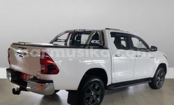 Nunua Ilio tumika Toyota Hilux Nyeupe Gari ndani ya Harare nchini Harare Nunua Ilio tumika Toyota Hilux Nyeupe Gari ndani ya Harare nchini Harare