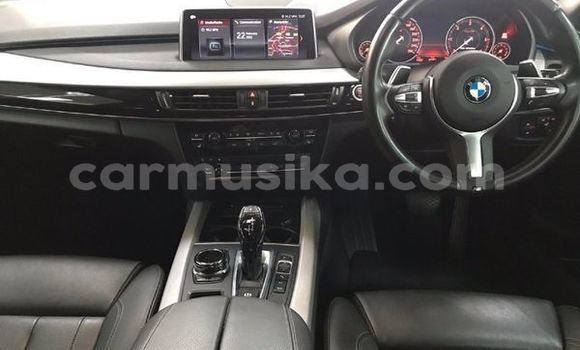 Nunua Ilio tumika BMW X5 M Nyeusi Gari ndani ya Epworth nchini Harare Nunua Ilio tumika BMW X5 M Nyeusi Gari ndani ya Epworth nchini Harare