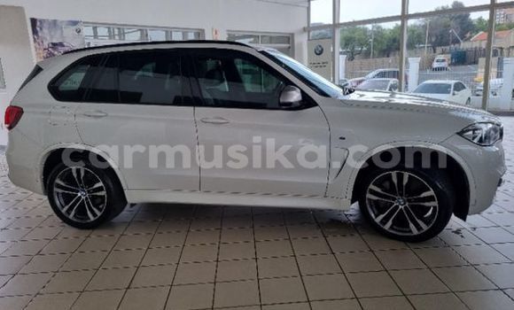 Buy Used BMW X5 M White Car in Highfield in Harare Buy Used BMW X5 M White Car in Highfield in Harare