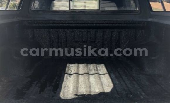 Acheter Occasion Voiture Isuzu KB Blanc à Beitbridge, Matabeleland South Acheter Occasion Voiture Isuzu KB Blanc à Beitbridge, Matabeleland South