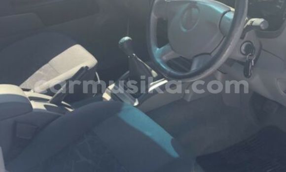 Acheter Occasion Voiture Isuzu KB Blanc à Beitbridge, Matabeleland South Acheter Occasion Voiture Isuzu KB Blanc à Beitbridge, Matabeleland South