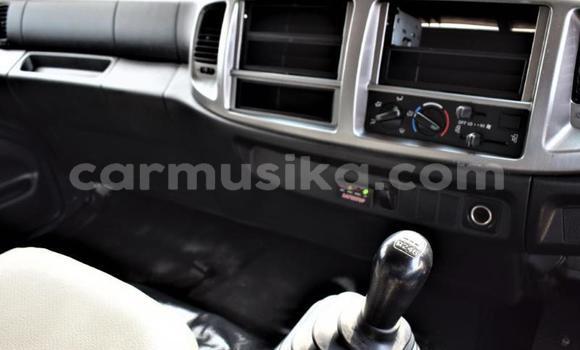 Buy Used Hino Ranger White Truck in Belvedere in Harare Buy Used Hino Ranger White Truck in Belvedere in Harare