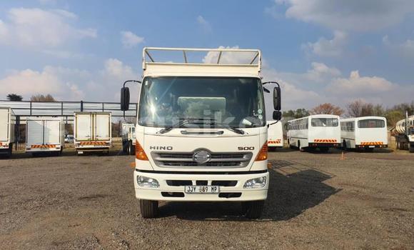 Buy Used Hino Ranger White Truck in Belvedere in Harare Buy Used Hino Ranger White Truck in Belvedere in Harare