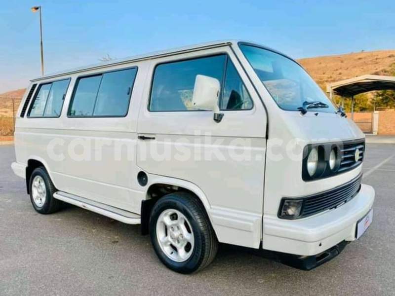 Big with watermark volkswagen caravelle matabeleland south beitbridge 27629