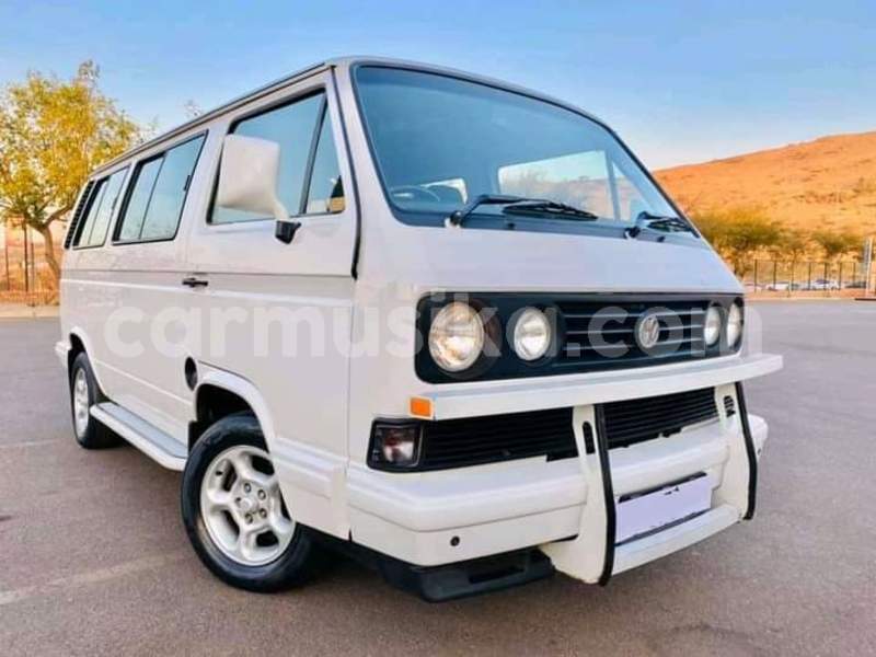 Big with watermark volkswagen caravelle matabeleland south beitbridge 27629