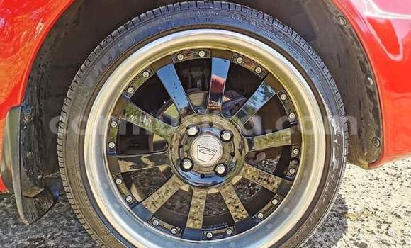 Acheter Occasion Voiture Mazda Etude Rouge à Beitbridge, Matabeleland South Acheter Occasion Voiture Mazda Etude Rouge à Beitbridge, Matabeleland South