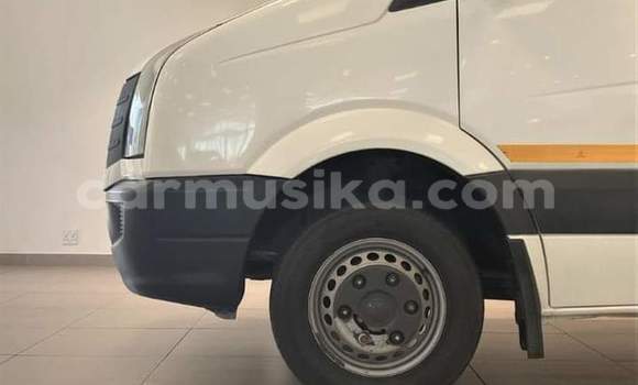 Acheter Occasion Voiture Volkswagen Transporter Blanc à Beitbridge, Matabeleland South Acheter Occasion Voiture Volkswagen Transporter Blanc à Beitbridge, Matabeleland South