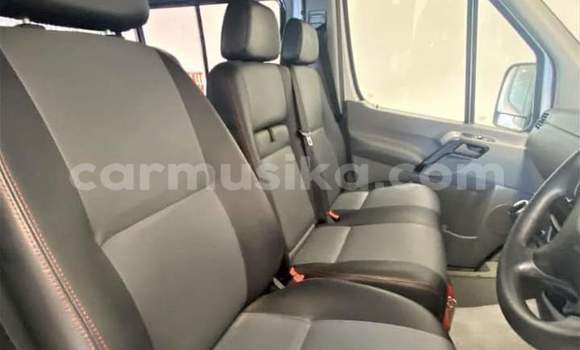 Acheter Occasion Voiture Volkswagen Transporter Blanc à Beitbridge, Matabeleland South Acheter Occasion Voiture Volkswagen Transporter Blanc à Beitbridge, Matabeleland South