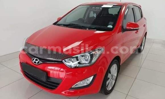 Buy Used Hyundai i20 Red Car in Beitbridge in Matabeleland South