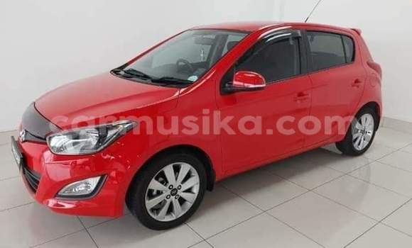 Acheter Occasion Voiture Hyundai i20 Rouge à Beitbridge, Matabeleland South Acheter Occasion Voiture Hyundai i20 Rouge à Beitbridge, Matabeleland South