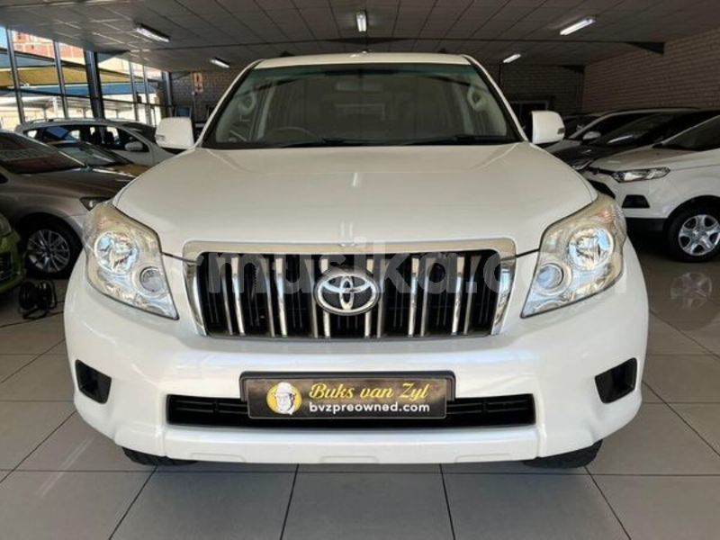 Big with watermark toyota prado matabeleland south beitbridge 27635