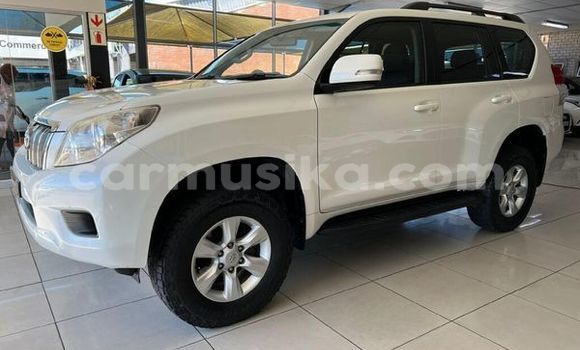 Nunua Ilio tumika Toyota Prado Nyeupe Gari ndani ya Beitbridge nchini Matabeleland Kusini Nunua Ilio tumika Toyota Prado Nyeupe Gari ndani ya Beitbridge nchini Matabeleland Kusini