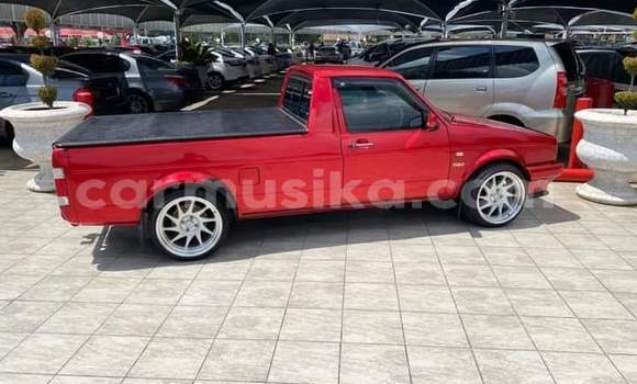 Nunua Ilio tumika Volkswagen Caddy Nyekundu Gari ndani ya Beitbridge nchini Matabeleland Kusini Nunua Ilio tumika Volkswagen Caddy Nyekundu Gari ndani ya Beitbridge nchini Matabeleland Kusini