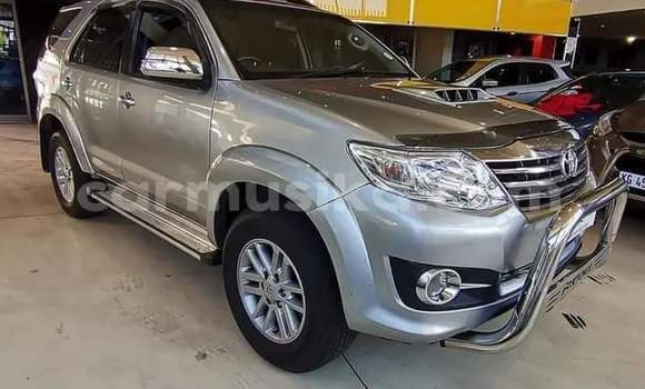 Buy Used Toyota Fortuner Silver Car in Beitbridge in Matabeleland South