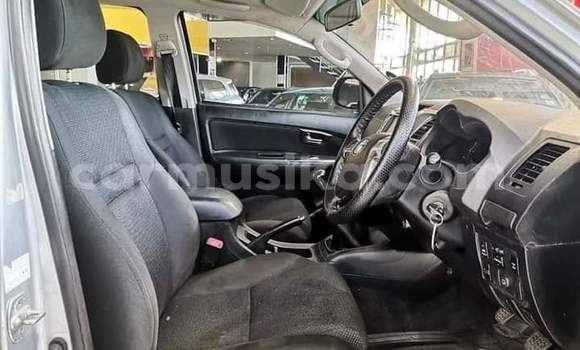 Acheter Occasion Voiture Toyota Fortuner Gris à Beitbridge, Matabeleland South Acheter Occasion Voiture Toyota Fortuner Gris à Beitbridge, Matabeleland South