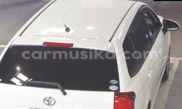 Tenga Tsaru Toyota Corolla Chena Mota in Beitbridge in Matabeleland South Tenga Tsaru Toyota Corolla Chena Mota in Beitbridge in Matabeleland South