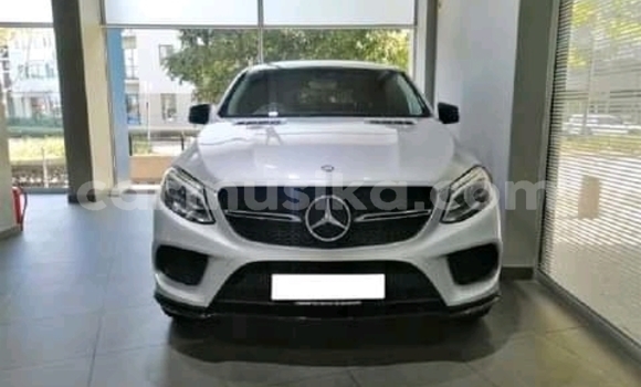 Buy Used Mercedes-Benz E-Classe Silver Car in Beitbridge in Matabeleland South