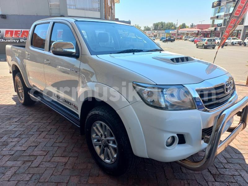 Big with watermark toyota hilux matabeleland south beitbridge 27653