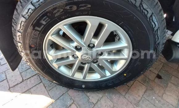 Tenga Tsaru Toyota Hilux Chena Mota in Beitbridge in Matabeleland South Tenga Tsaru Toyota Hilux Chena Mota in Beitbridge in Matabeleland South