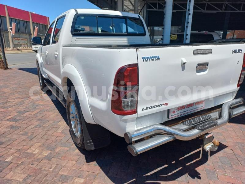 Big with watermark toyota hilux matabeleland south beitbridge 27653