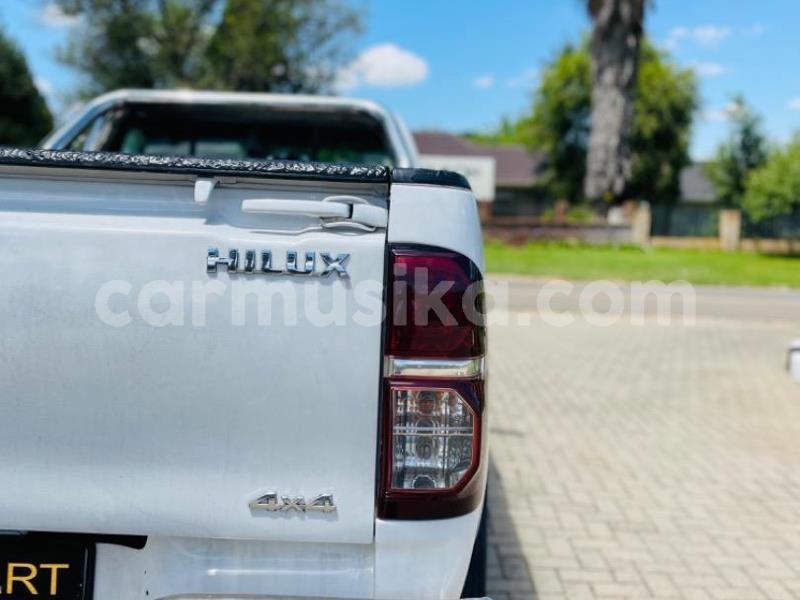 Big with watermark toyota hilux matabeleland south beitbridge 27655